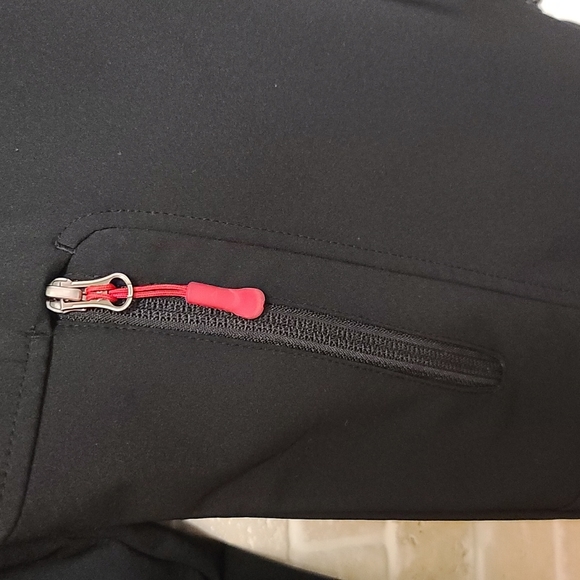 McKinley Women's Black Windproof Breathable Hooded Jacket (Sz M) - Picture 3 of 15